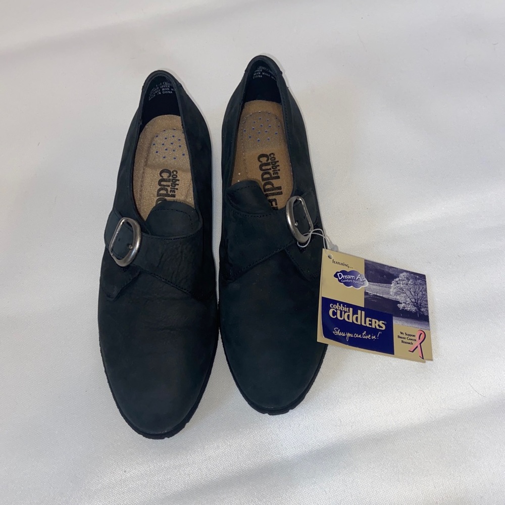 Women’s Cobbie Cuddlers Shoes Size 8